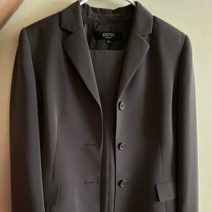 Kasper Classics Pants Suit Set